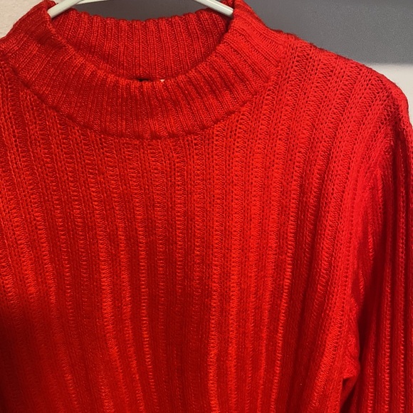 H&M red knit sweater - Picture 3 of 12